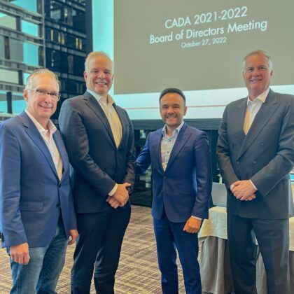 M. Patrice Demers, M. Charles Saillant, M. Ian P. Sam Yue Chi et M. Tim Reuss